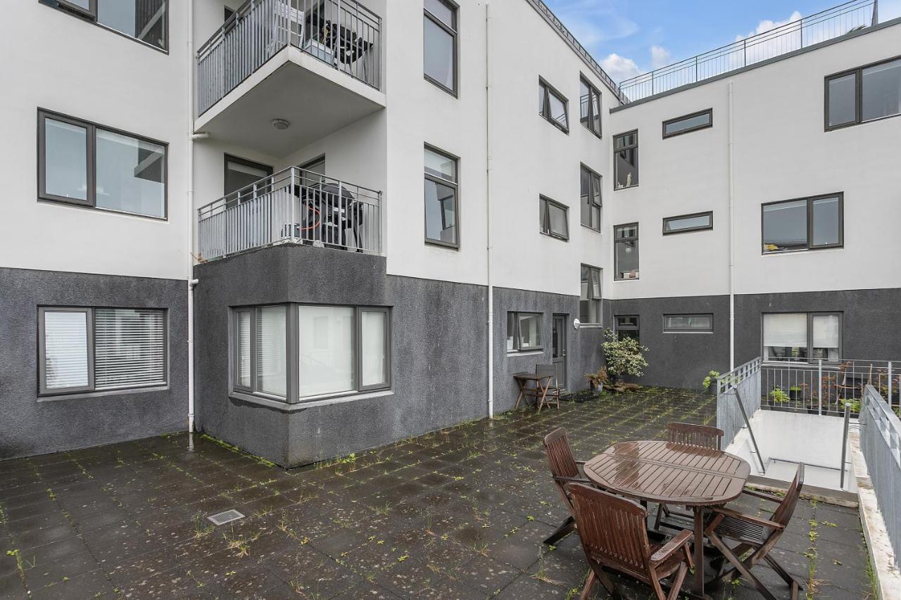 Lovely 1-Bedroom Reykjavik Apt. - Ideal Location Exterior photo